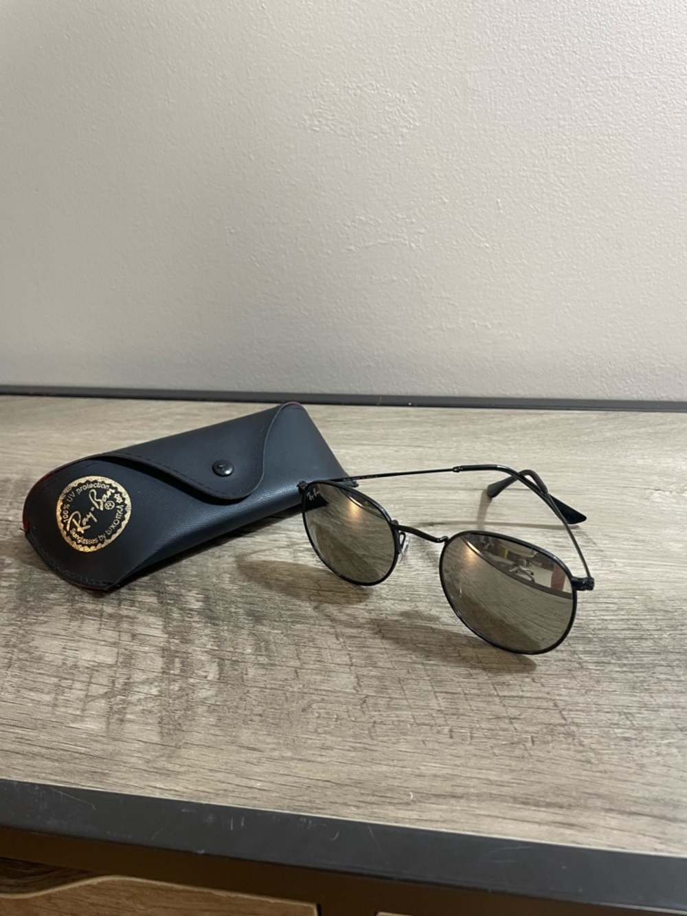 Women's RAY-BAN 3447 Round BLACK Metal MIRROR Designer SUNGLASSES Size 50 - 21 - Picture 4 of 9